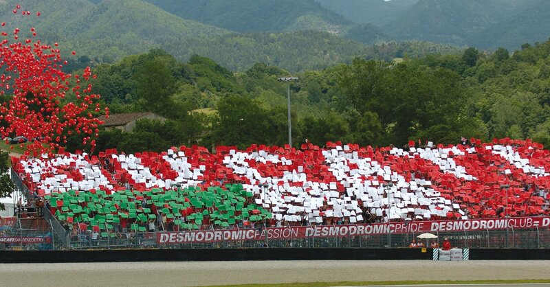 MotoGP: tornano le tribune Ducati