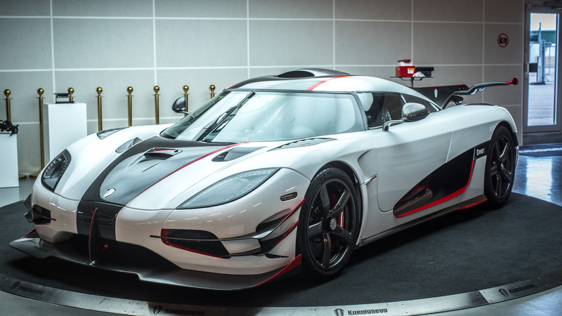 Koenigsegg One: 1 sfrutta la tecnologia Castrol