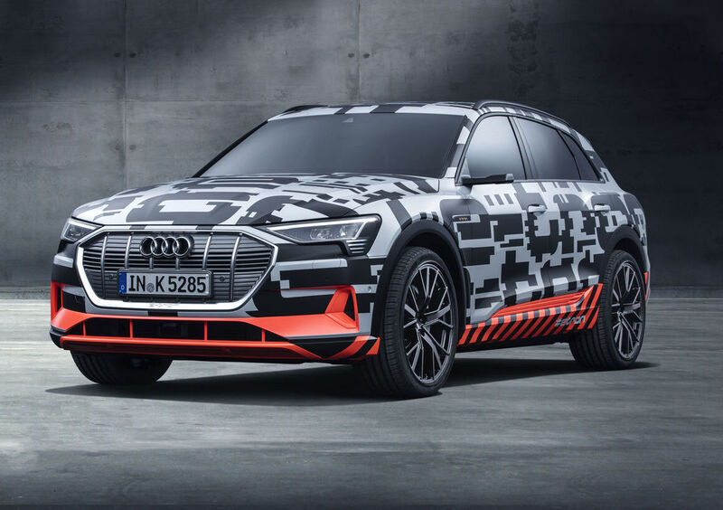 e-tron &egrave; in vendita: via ai preordini italiani del 1^ SUV elettrico Audi