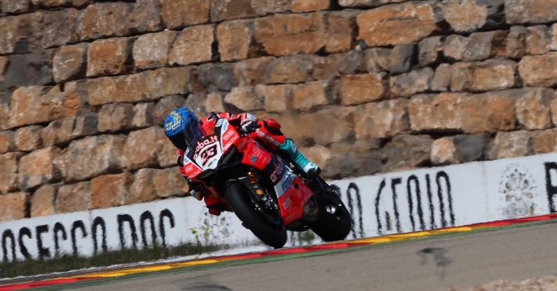 SBK 2018. Melandri chiude in testa le cronometrate di Arag&oacute;n