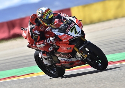 SBK 2018. Davies vince Gara-2 al Motorland Aragón