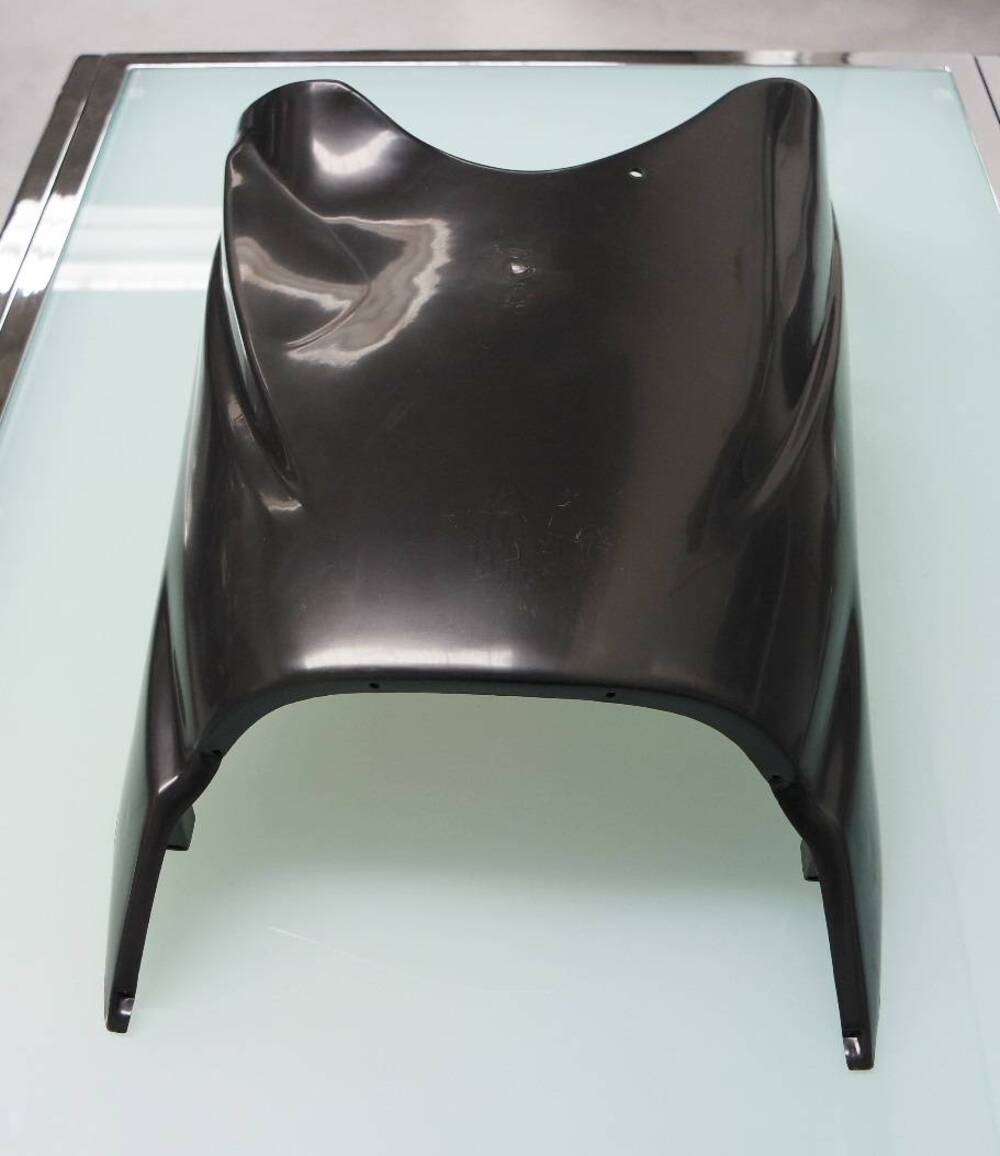 Ricambi carrozzeria plastiche Aprilia (2)