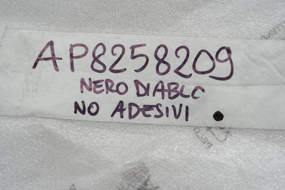 Ricambi carrozzeria plastiche Aprilia (3)