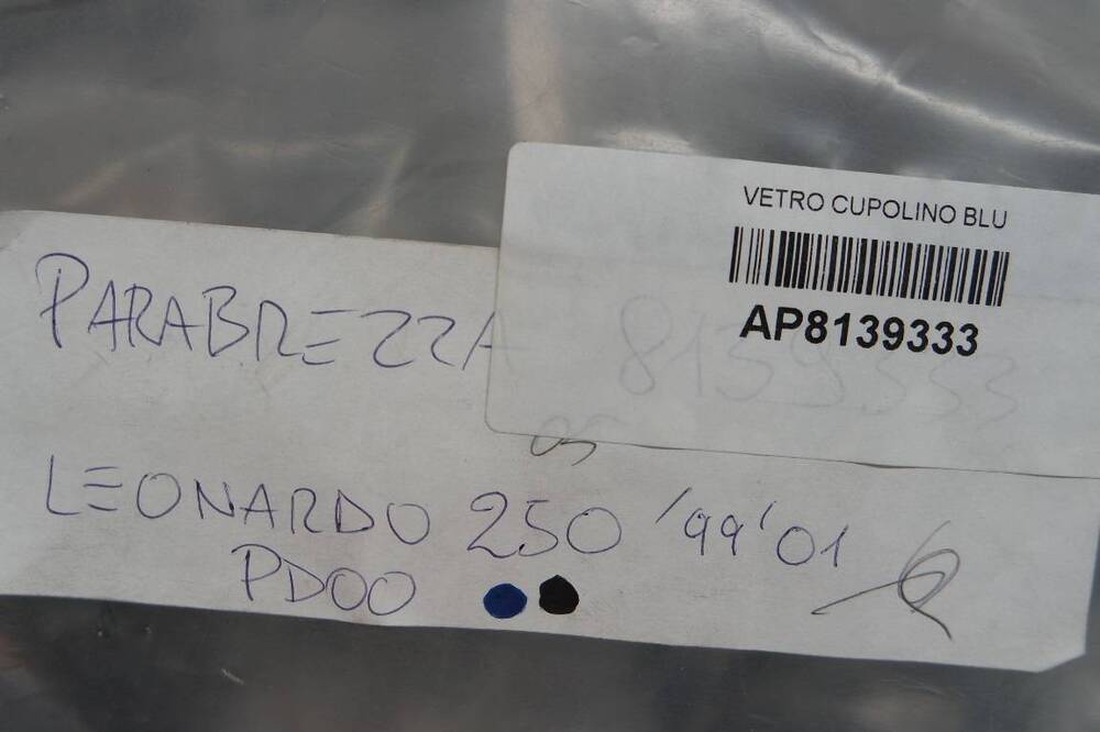 Ricambi carrozzeria plastiche Aprilia (18)