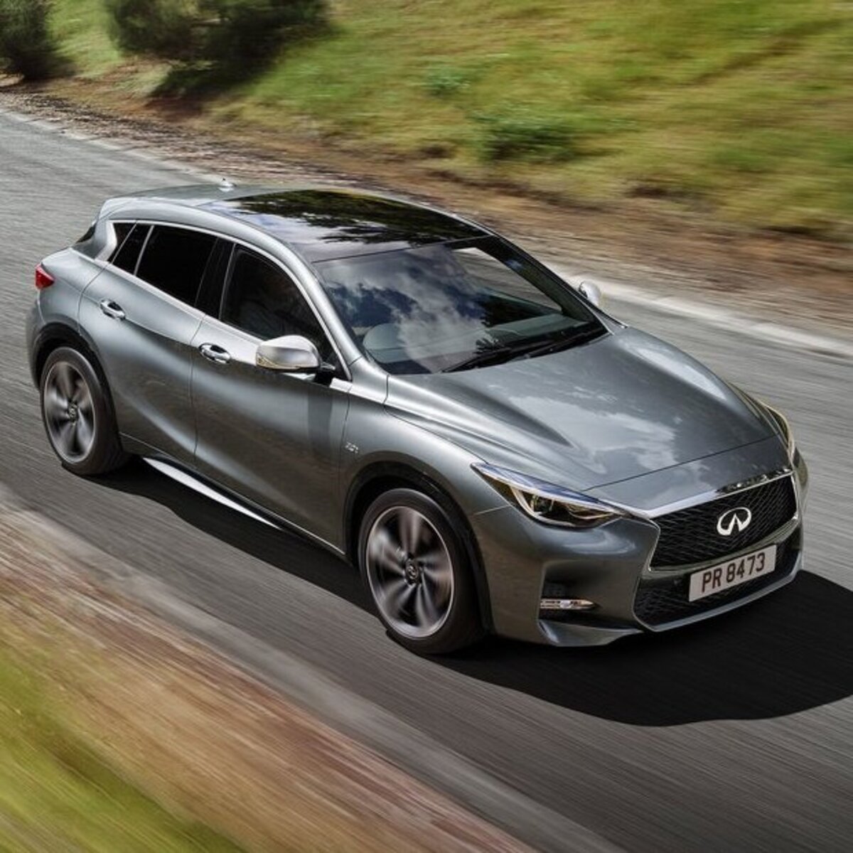 Infiniti Q30