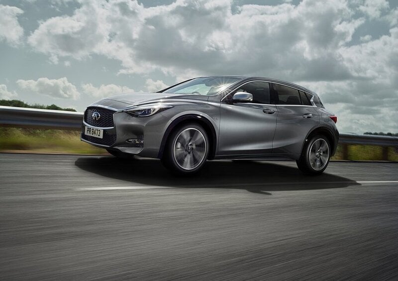 Infiniti Q30 (2015-19) (8)