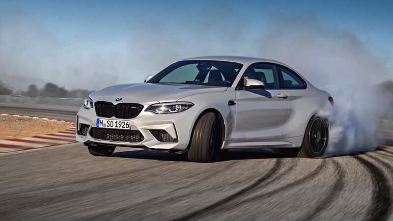 BMW M2 Competition, la Serie 2 Coup&eacute; da 410 CV