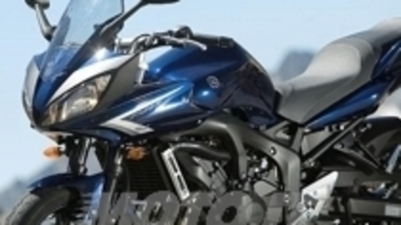 Guida a Yamaha FZ6/Fazer