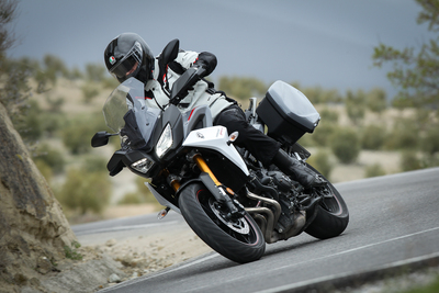 Yamaha Tracer 900 e Tracer 900 GT. La prima della classe. Test