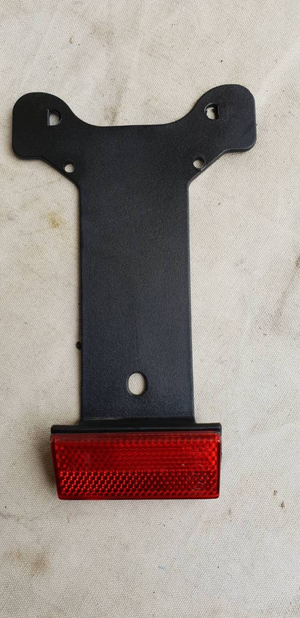 Supporto catadiottro Sportster 1200 Harley-Davidson (2)