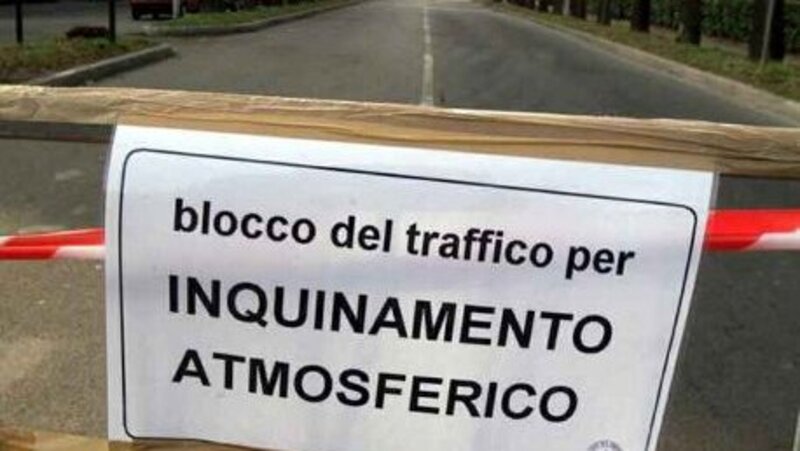 Inquinamento a Roma: blocco del traffico domenica 17 gennaio?