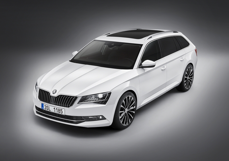 Skoda Superb Station Wagon (2015-24) (30)