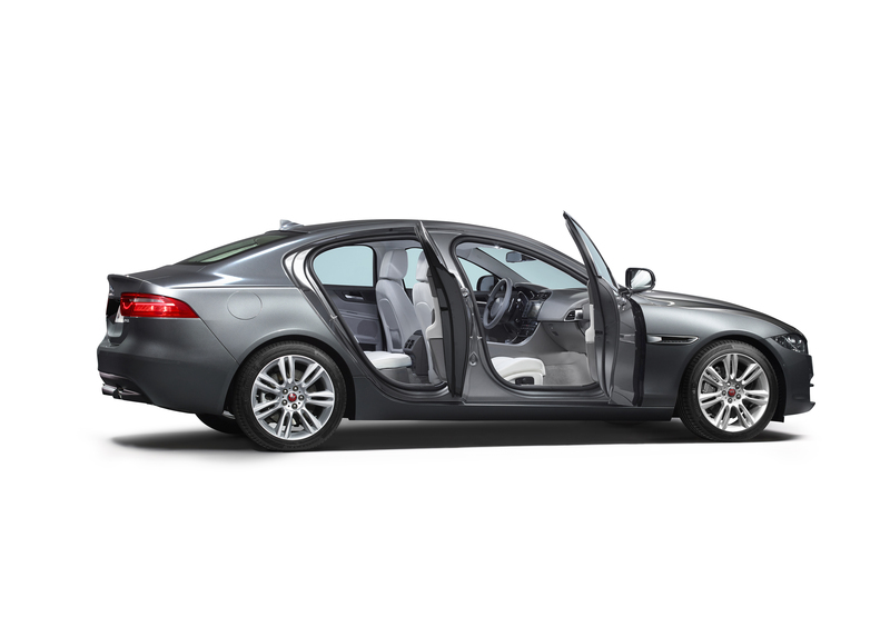 Jaguar XE (2014-23) (22)