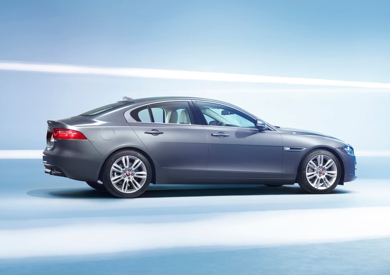 Jaguar XE (2014-23) (30)