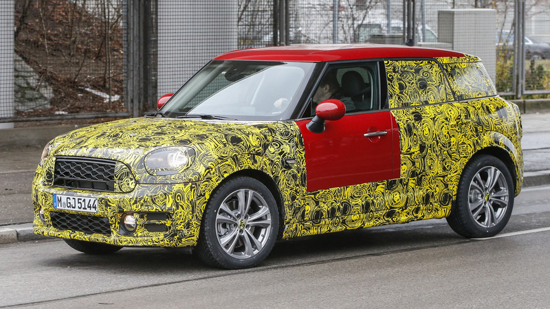 Nuova Mini Countryman: si scopre poco alla volta