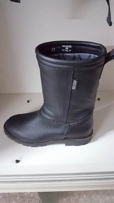 OFFERTA!!!!STIVALI DIADORA NERI!!ULTIMI!! STIVALI GAUCHO