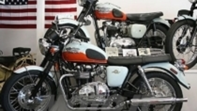 Guida alla Triumph Bonneville 