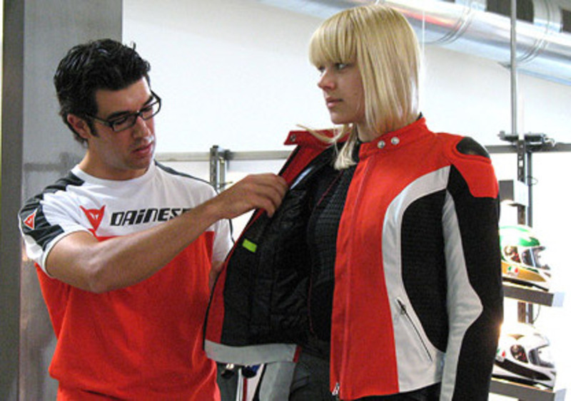 Dainese presenta la Collezione 2010