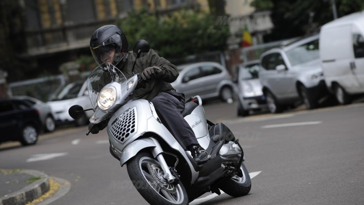 Scarabeo 125 Scarabeo 400 Forum 2006 Aprilia Scarabeo, 500