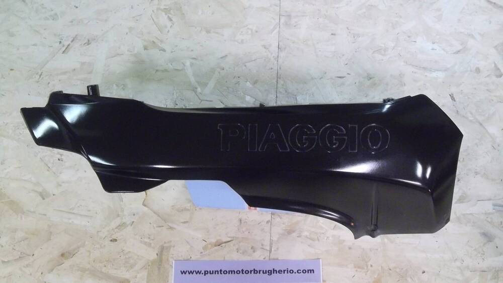 SPOILER - PUNTALE INF. Piaggio X7 (2)
