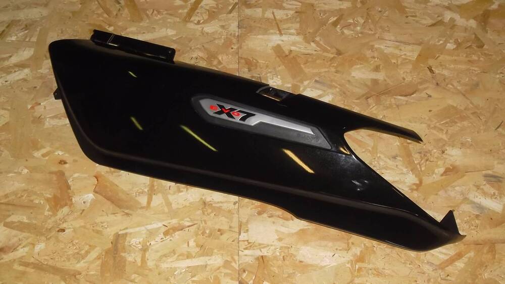 CARENA POSTERIORE Piaggio X7 (5)