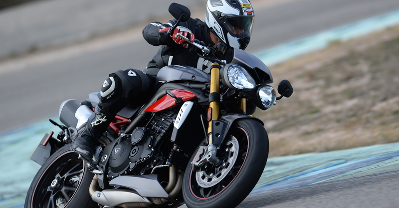 Triumph Speed Triple 1050 R 2016