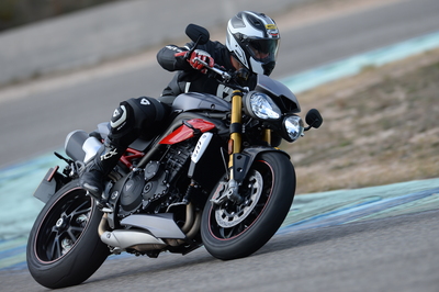 Triumph Speed Triple 1050 R 2016