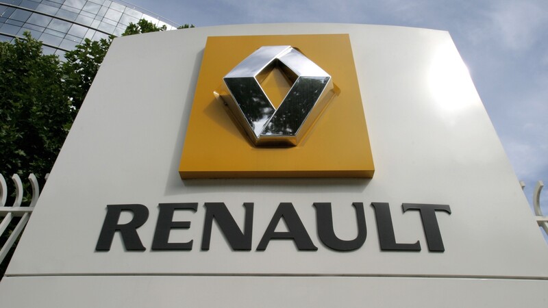 Renault, emissioni: richiamo per 15.000 auto