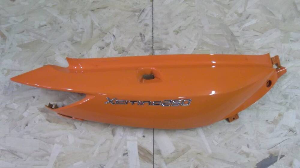 CARENA POSTERIORE Kymco XCITING (2)