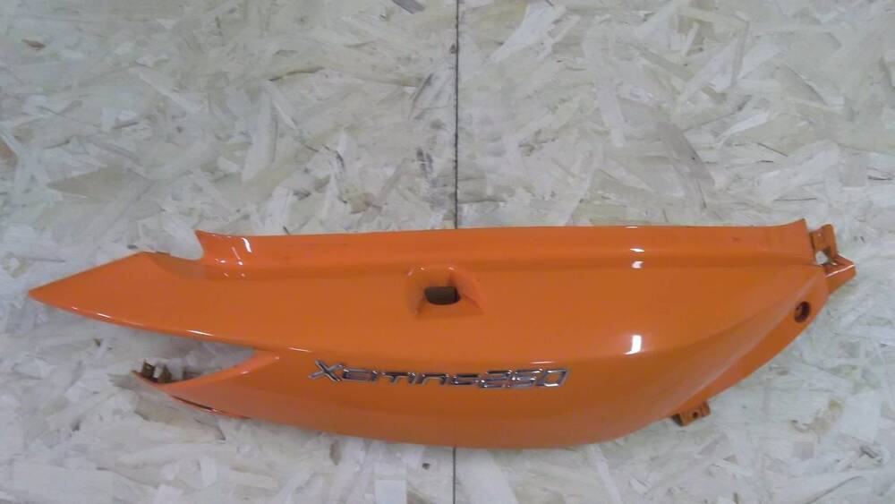 CARENA POSTERIORE Kymco XCITING (3)