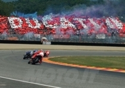 Tribuna Ducati al Mugello, tutto esaurito.