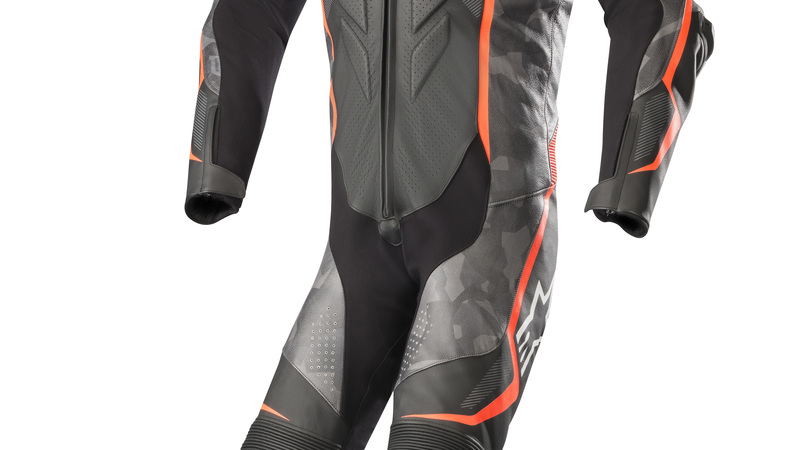 Alpinestars: tuta in pelle GP Plus Camo