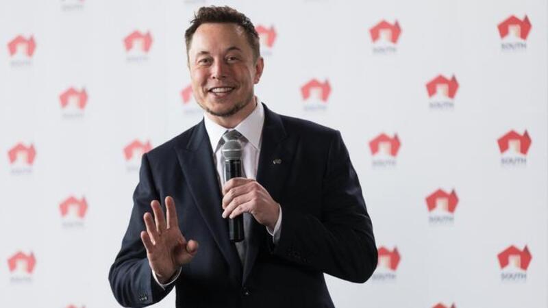 Elon Musk vuole produrre... caramelle