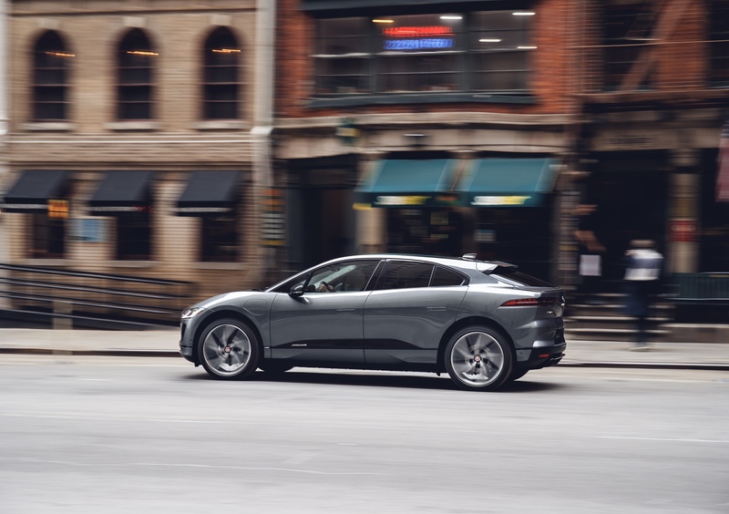 Jaguar I-Pace (2018-->>) (21)