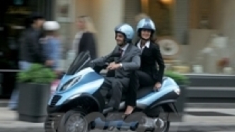 Piaggio MP3 in prova in tutta Italia