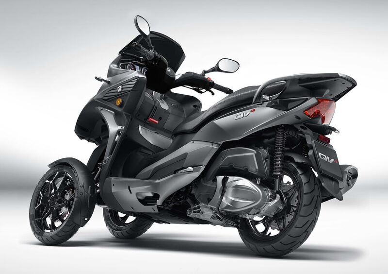 Quadro QV3 QV3 350 (2018 - 19) (6)