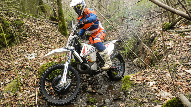 KTM EXC 300 BY Rigo Moto. La pratica rende perfetti