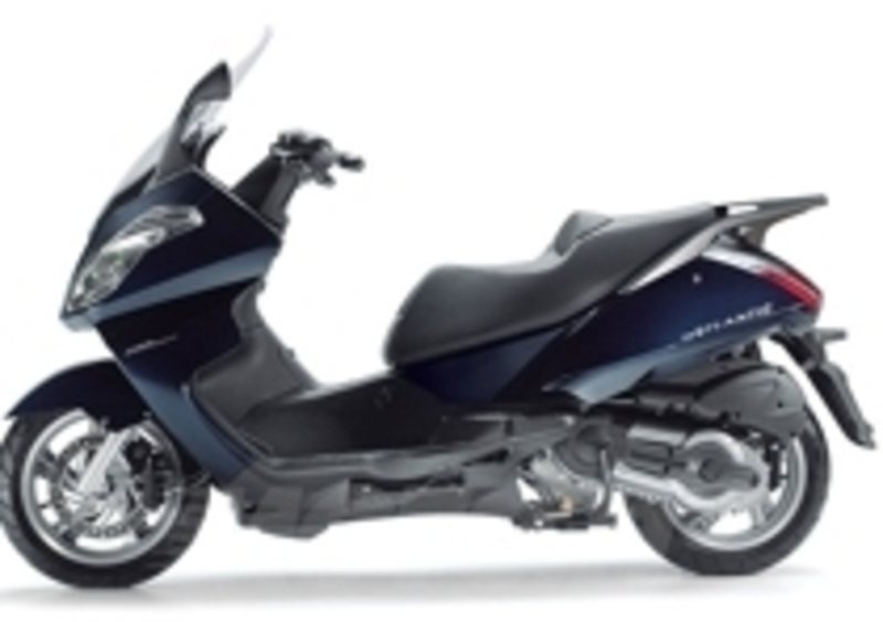 Arriva Aprilia Atlantic 400 Sprint