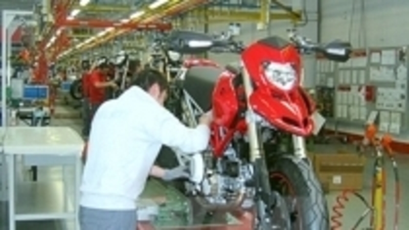 In produzione la Ducati Hypermotard 1100