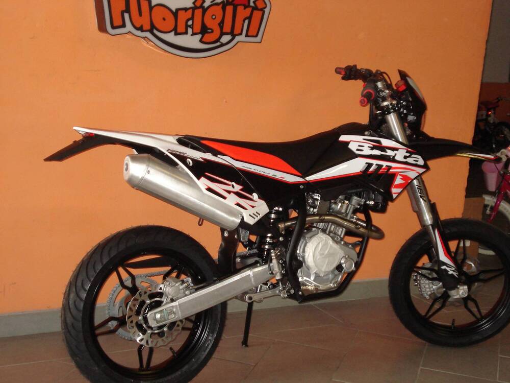 Betamotor RR 125 4T Motard T (2023 - 24) (5)