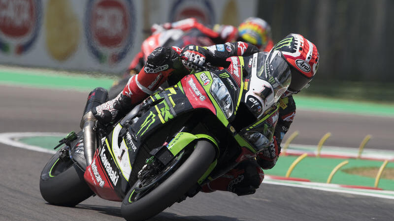 SBK 2018. Rea conquista la Superpole a Imola