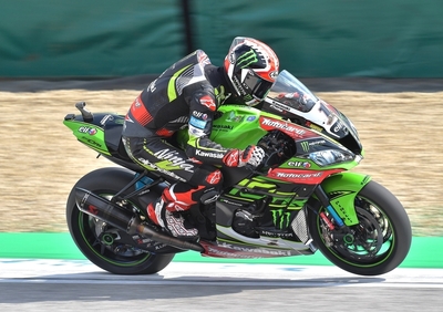 SBK 2018. Jonathan Rea domina Gara-1 a Imola