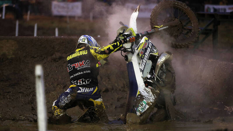 WESS 18. XL Lagares. Vince Billy Bolt (Husqvarna)