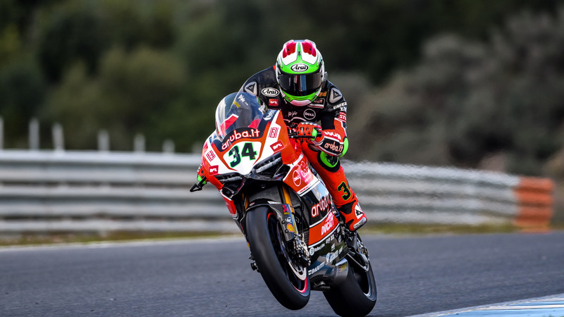 SBK. Sykes davanti a Giugliano nei test di Jerez