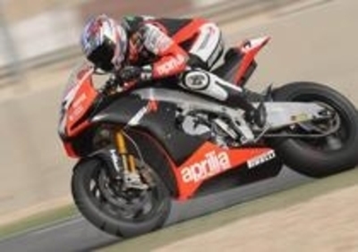 Prima uscita ufficiale di Biaggi sulla Aprilia RSV4 