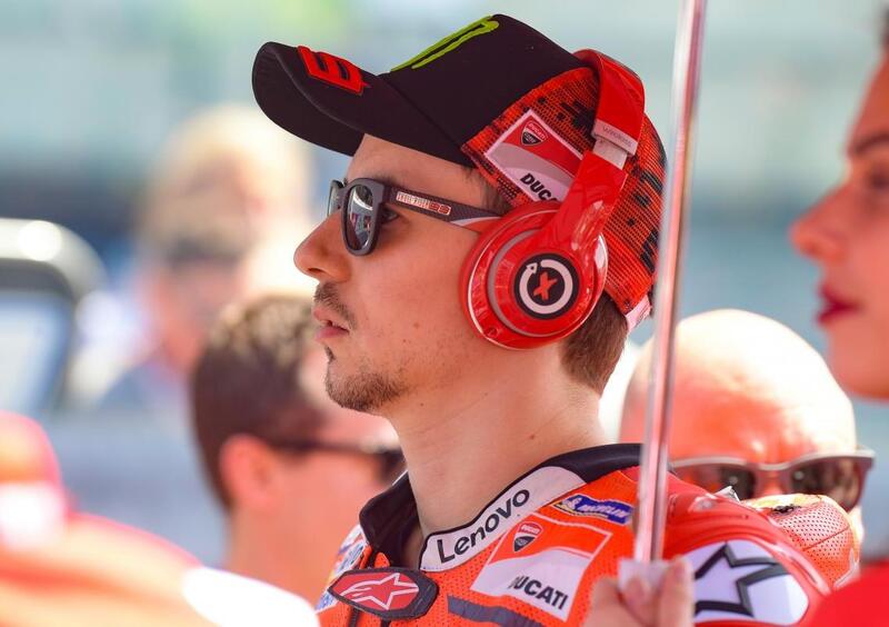 MotoGP 2018. Lorenzo, senza umilt&agrave; e senza moto