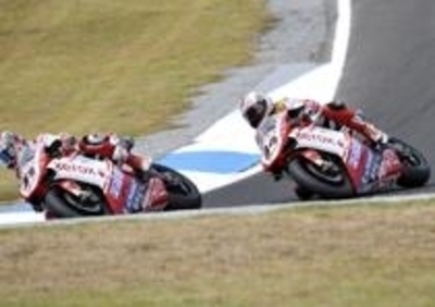 I piloti Ducati Xerox Haga e Fabrizio sono giunti in Spagna per il Campionato Mondiale