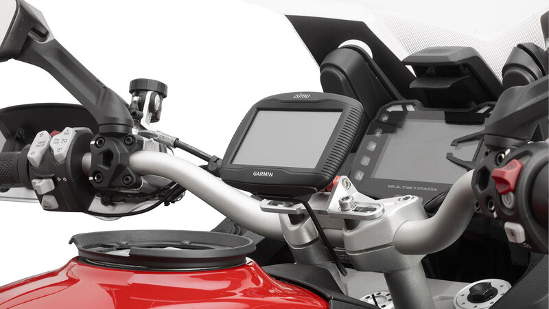 GIVI: accessori per Garmin Zumo e Tom Tom Rider