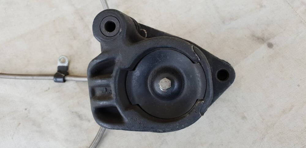 Pinza freno ant con tubo Harley Sportster 883 Harley-Davidson (3)