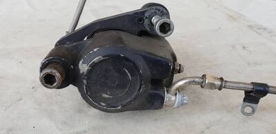 Pinza freno ant con tubo Harley Sportster 883 Harley-Davidson